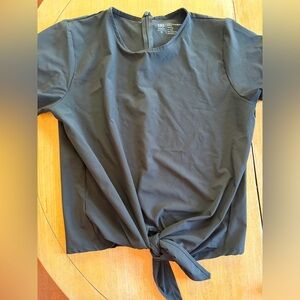 Albion Black Tie Front Women’s medium athleisure shirt